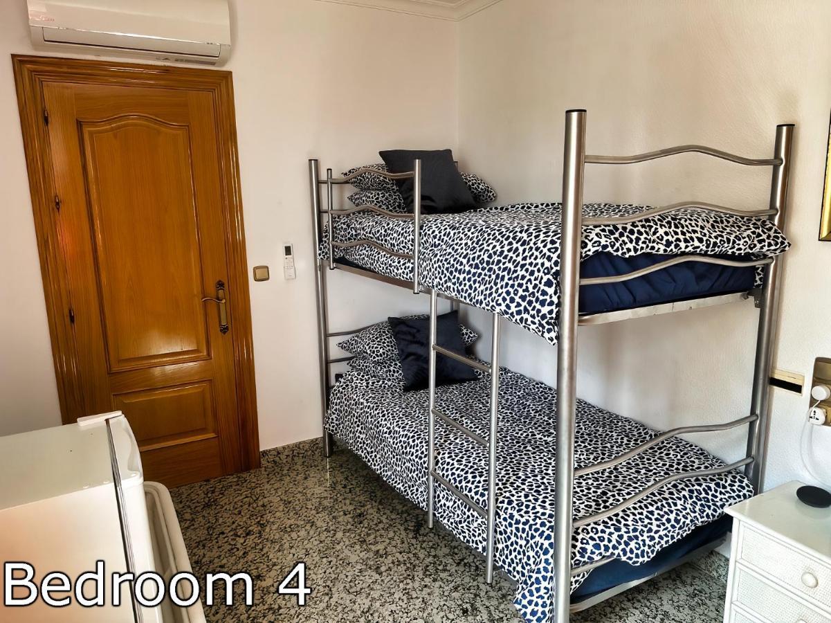 Large Villa Private Pool And Garden Near Beach 로쿠타스드마르 외부 사진