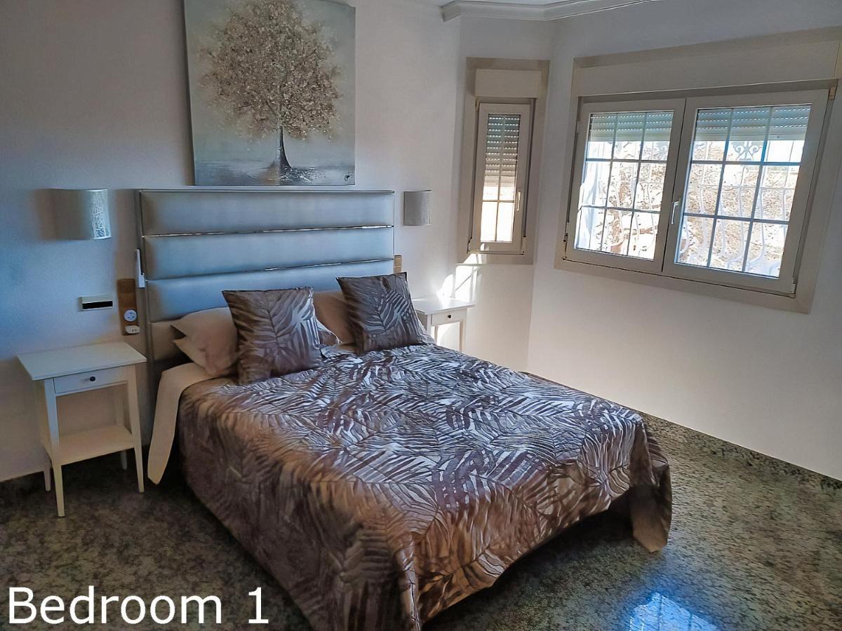 Large Villa Private Pool And Garden Near Beach 로쿠타스드마르 외부 사진
