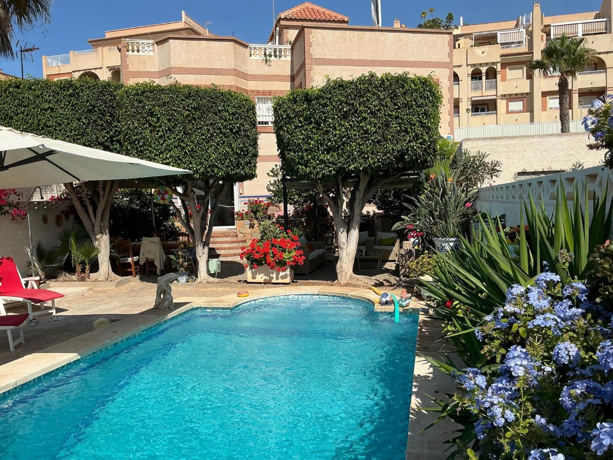 Large Villa Private Pool And Garden Near Beach 로쿠타스드마르 외부 사진